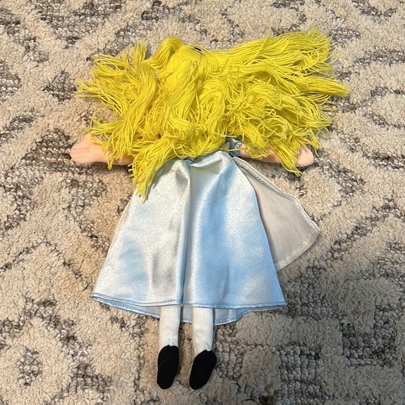 Alice in Wonderland Plush - Picture 4 of 7
